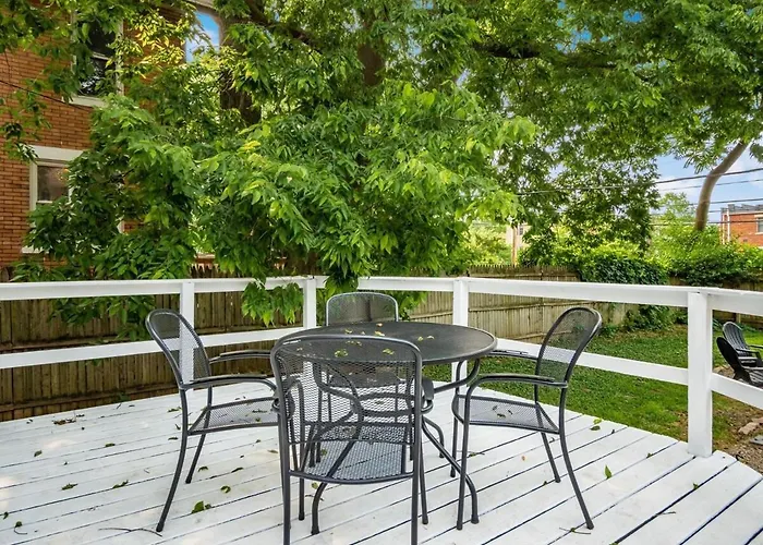 Large 5 Bedroom House Next To Osu, Sleeps 16 * Columbus